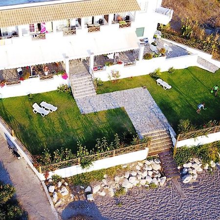 Nereides Apartments Агиос-Гордиос Экстерьер фото