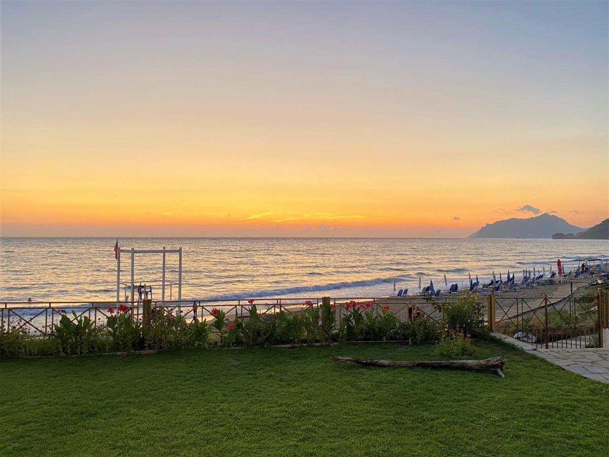 Nereides Apartments Агиос-Гордиос Экстерьер фото