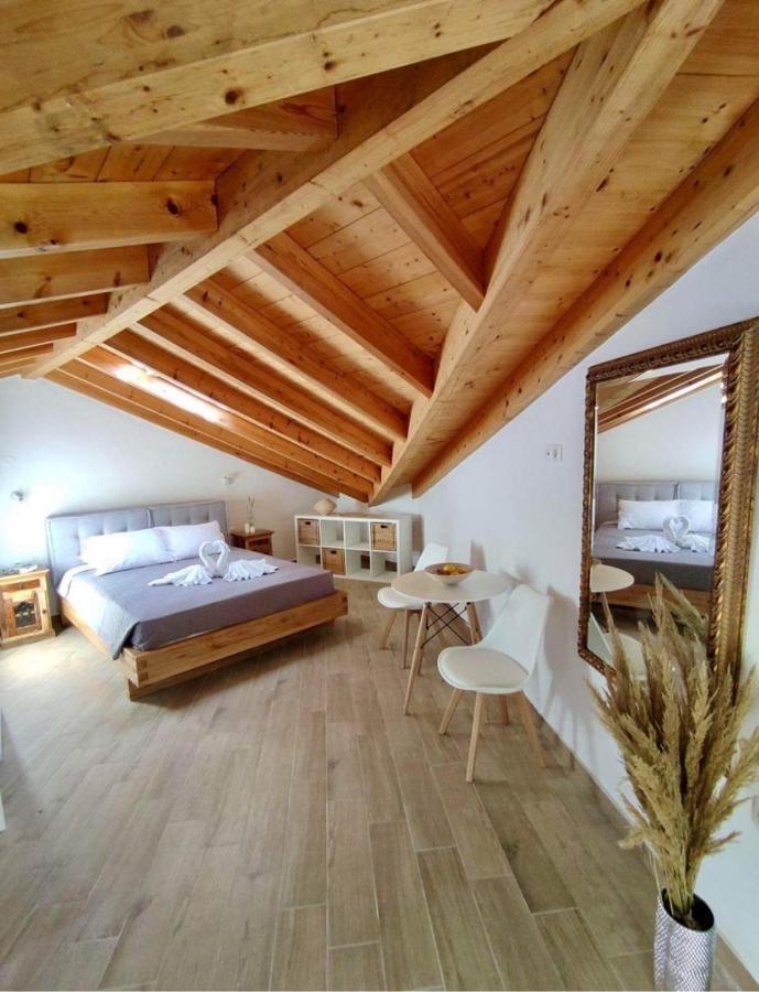 Nereides Apartments Агиос-Гордиос Экстерьер фото
