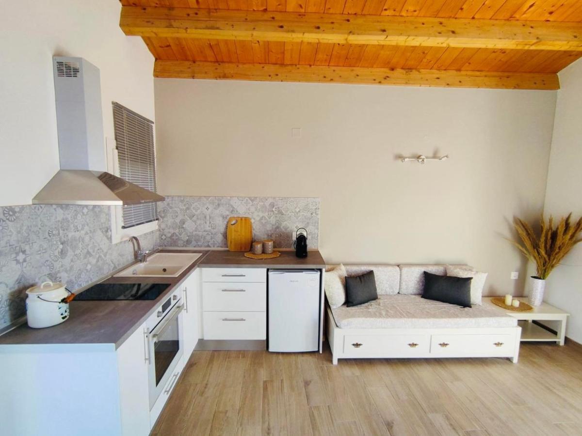 Nereides Apartments Агиос-Гордиос Экстерьер фото