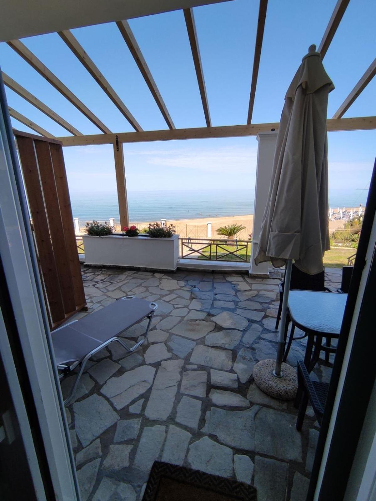 Nereides Apartments Агиос-Гордиос Экстерьер фото