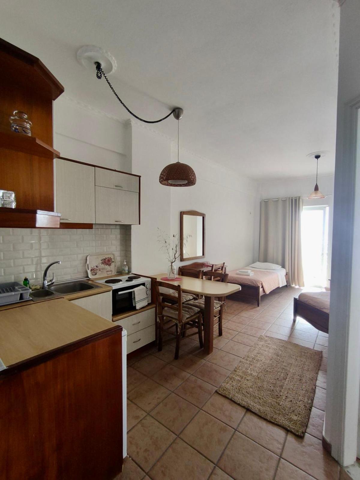 Nereides Apartments Агиос-Гордиос Экстерьер фото