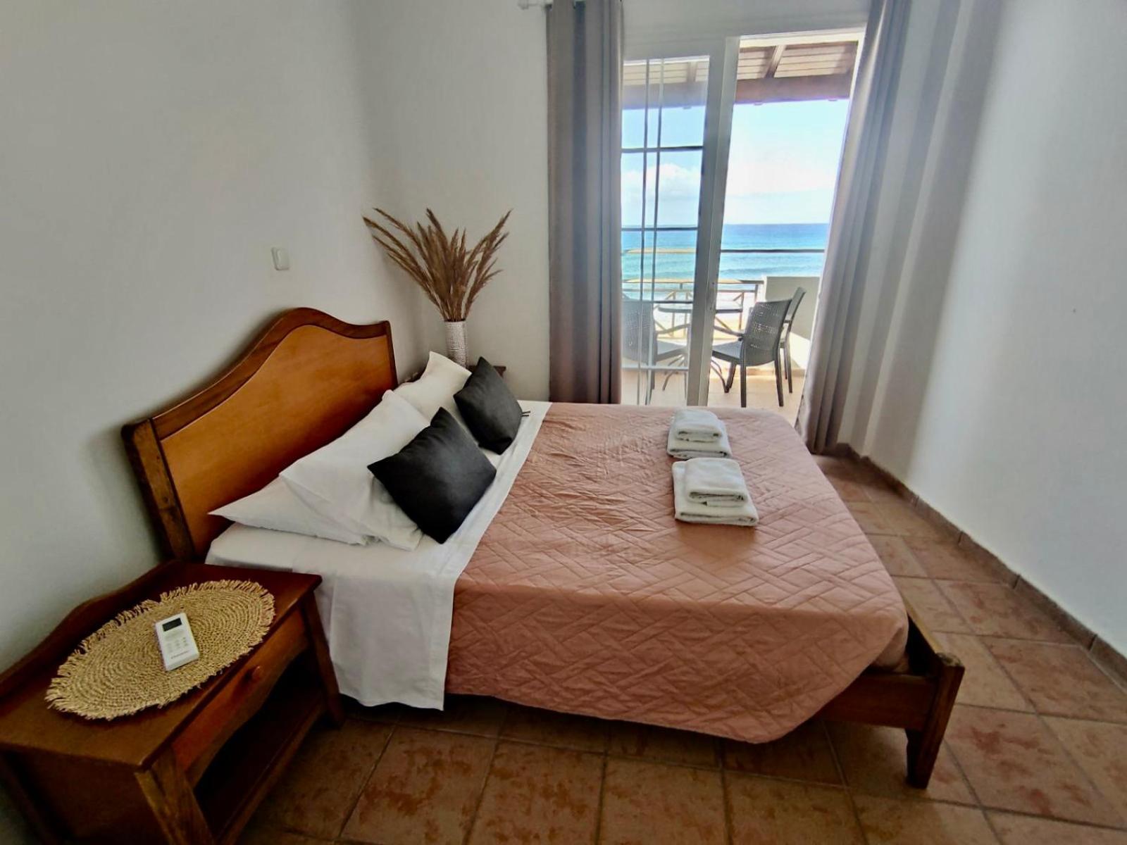 Nereides Apartments Агиос-Гордиос Экстерьер фото