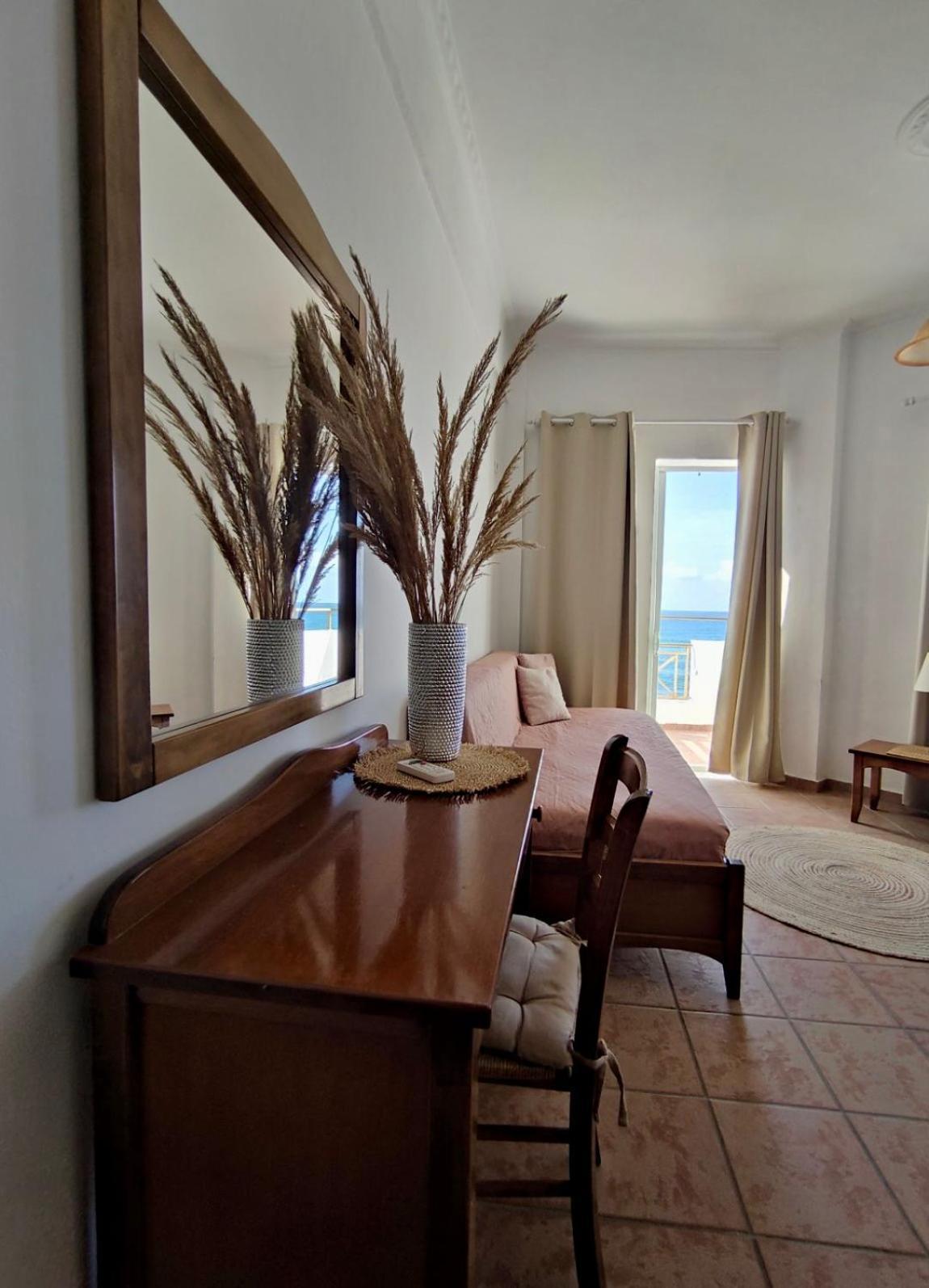 Nereides Apartments Агиос-Гордиос Экстерьер фото