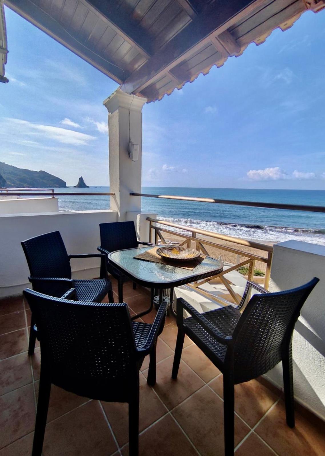 Nereides Apartments Агиос-Гордиос Экстерьер фото